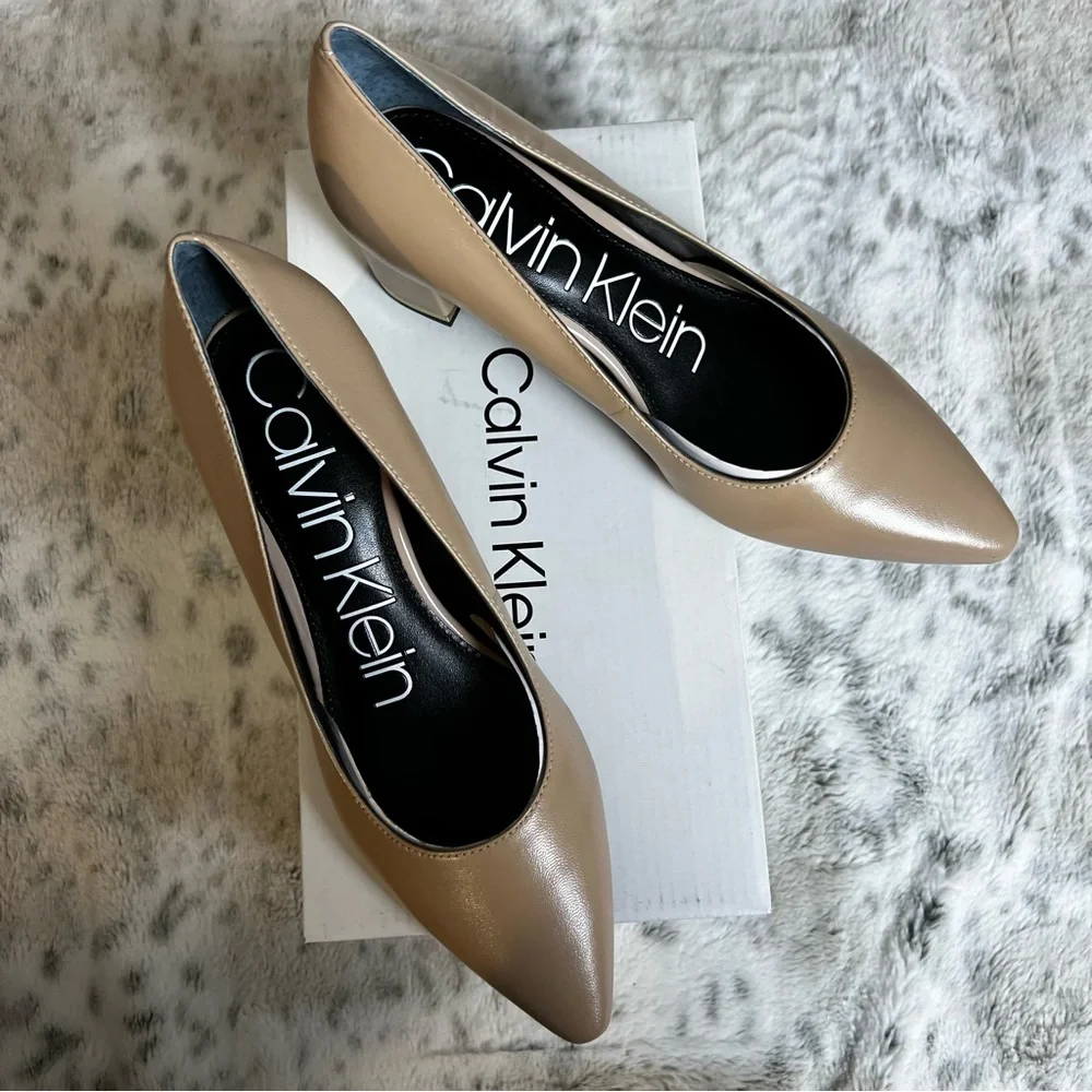 NIB Calvin Klein Nita Leather Heeled Pumps sz 6.5 Nude  Desert Sand - Picture 9 of 14